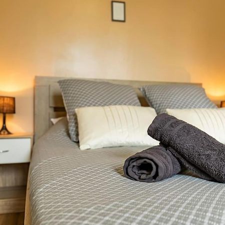 Le Nid - Lormont : Votre Escapade Apartamento Exterior foto